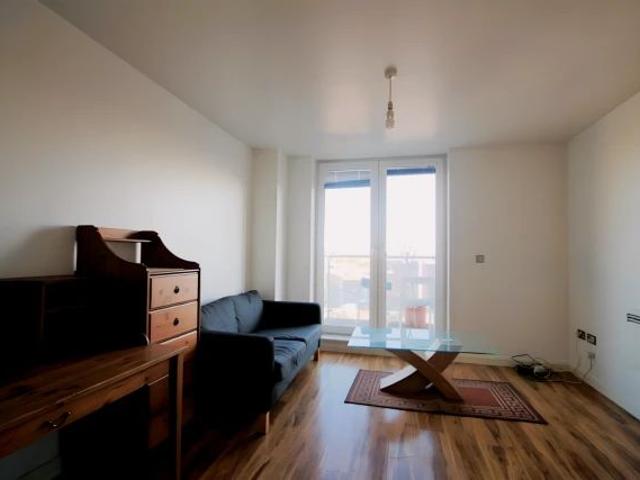 1 Bedroom 1 Bathroom