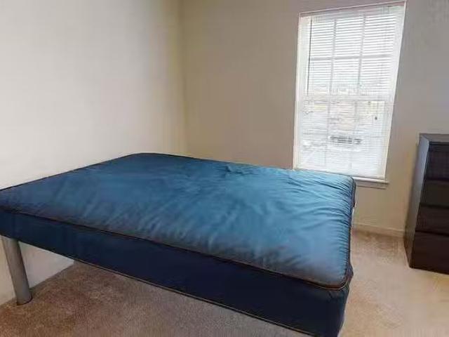 1 Bedroom 1 Bathroom
