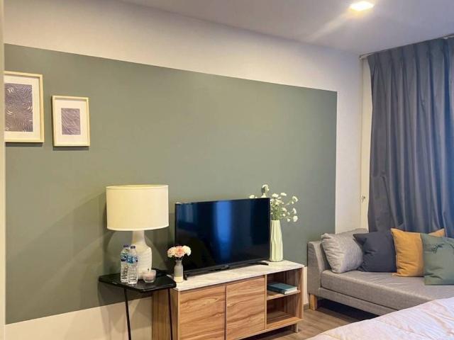 1 Bedroom 1 Bathroom 27.5 Sq.m THE BASE Sukhumvit 50