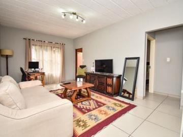 1 bedroom 1 bathroom apartment on th.