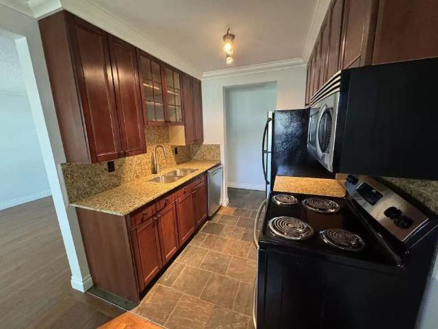 1 BEDROOM + 1 BATHROOM CONDO CLOSE TO UNIVERSITY OF ALBERTA — 1 Bedroom Condo Unit