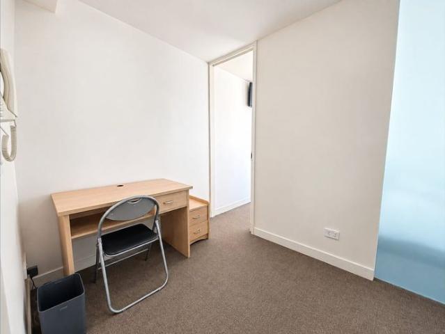 1 Bedroom | 1 Bathroom | Furnished | Students Only