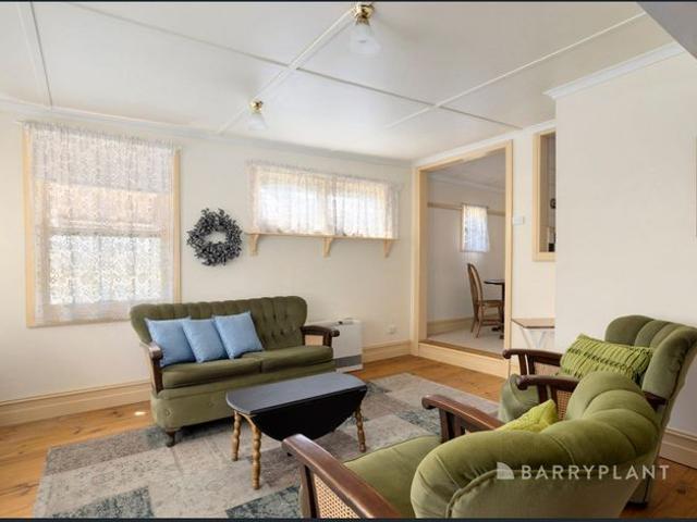 1 Bedroom, 2x Versatile Sun Rooms