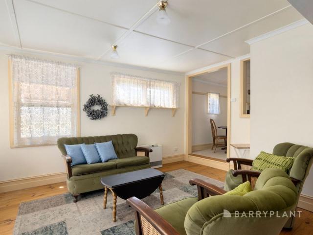 1 Bedroom, 2x Versatile Sun Rooms