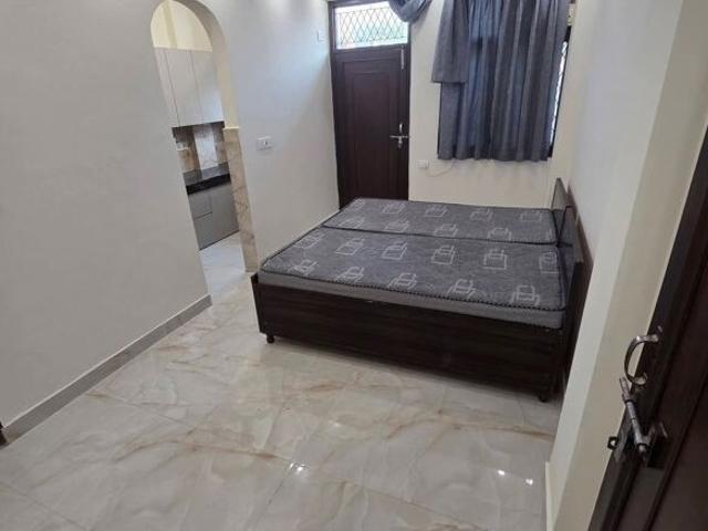 1 Bedroom 600 Sq.Ft. Apartment in Lajpat Nagar 4 Delhi Listing ID: #10349