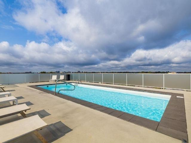 1 Bedroom 70 Boulevard Des Laurentides, Laval