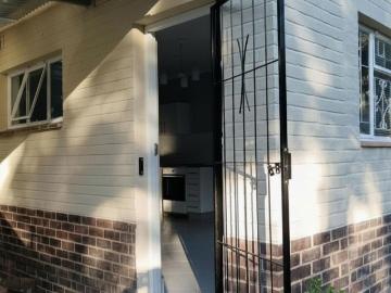 House to rent in UMgungundlovu District Municipality - Integral kitchen