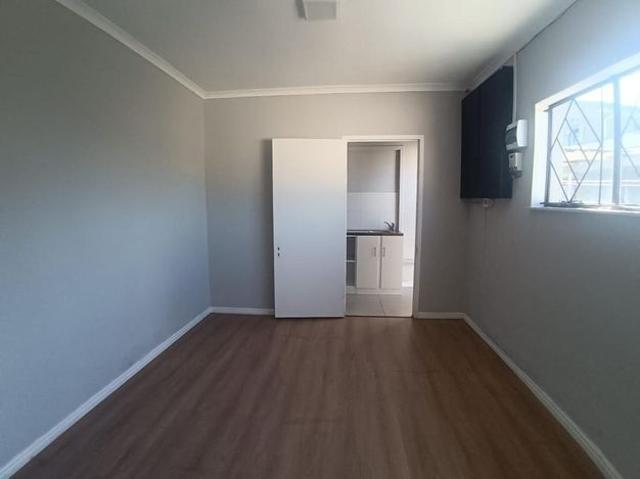 1 Bedroom cottage to rent in Belgravia, Cape Town