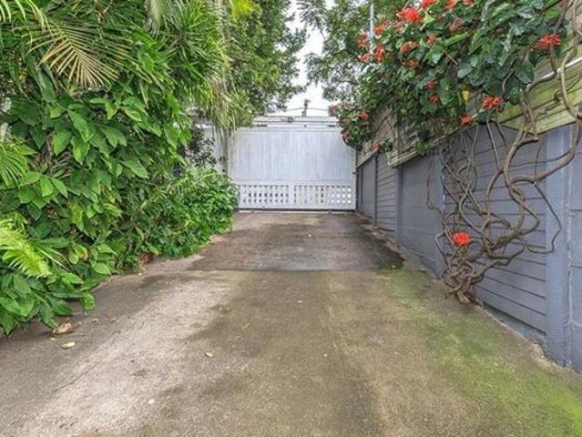 1 Bedroom cottage to rent in Glenwood, Durban