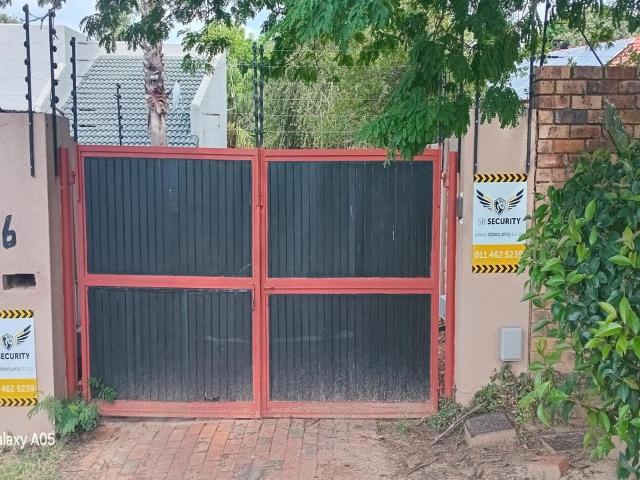 1 Bedroom cottage to rent in Randpark Ridge, Randburg