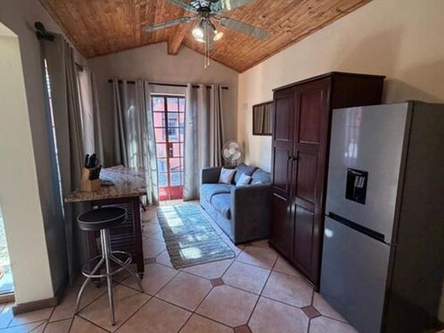 1 Bedroom cottage to rent in Wendywood, Sandton
