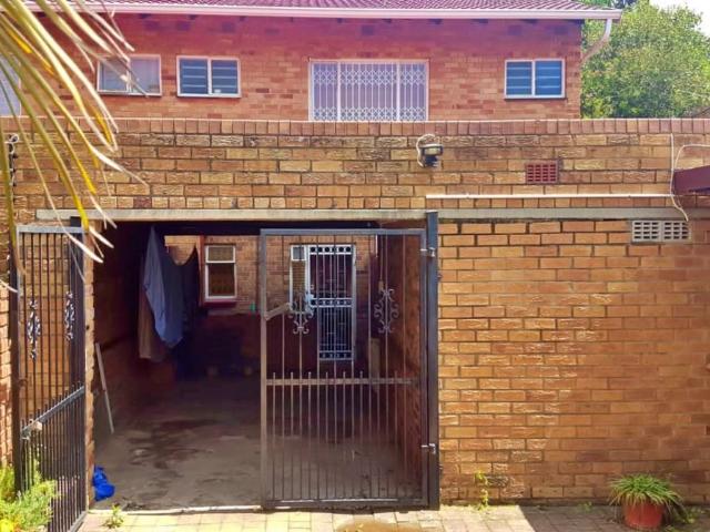 1 Bedroom cottage to rent in Windsor West, Randburg