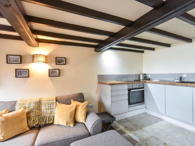 1 bedroom cottage to rent