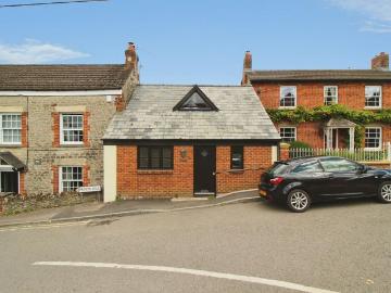 1 bedroom cottage to rent