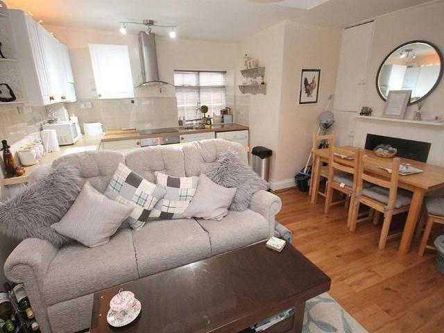 1 bedroom cottage to rent