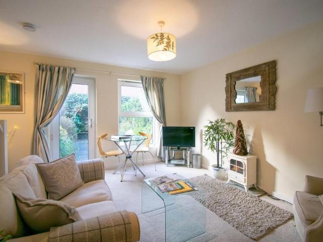 1 bedroom cottage to rent