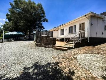 1 bedroom cottage, edenvale