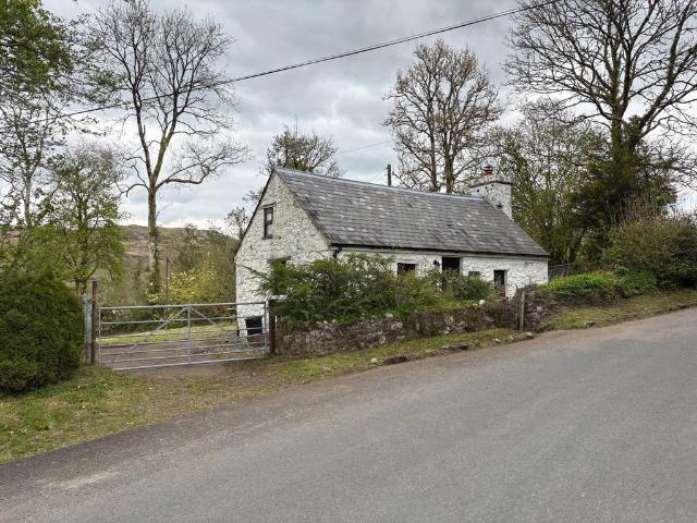 1 bedroom cottage for sale