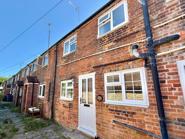 1 bedroom cottage for sale