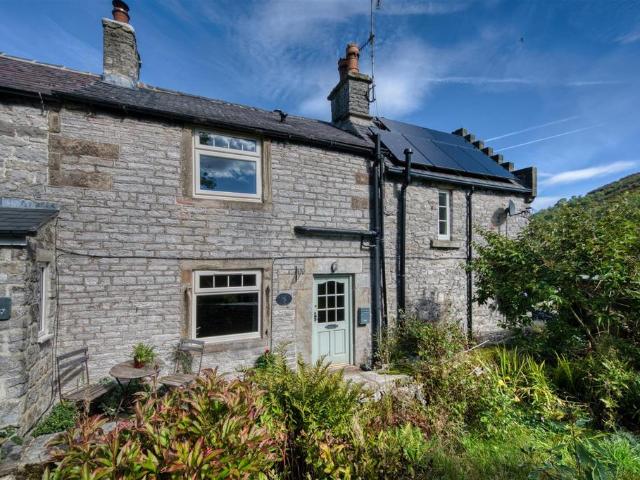 1 bedroom cottage for sale