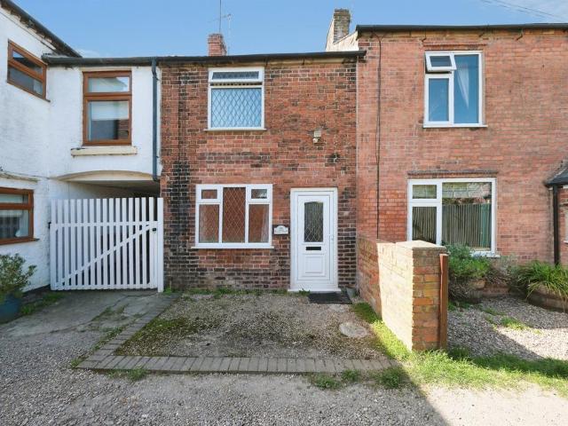 1 bedroom cottage for sale