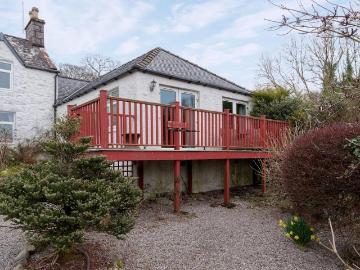 1 bedroom cottage for sale