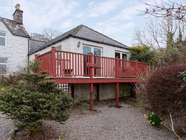 1 bedroom cottage for sale