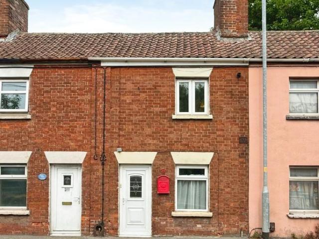 1 bedroom cottage for sale