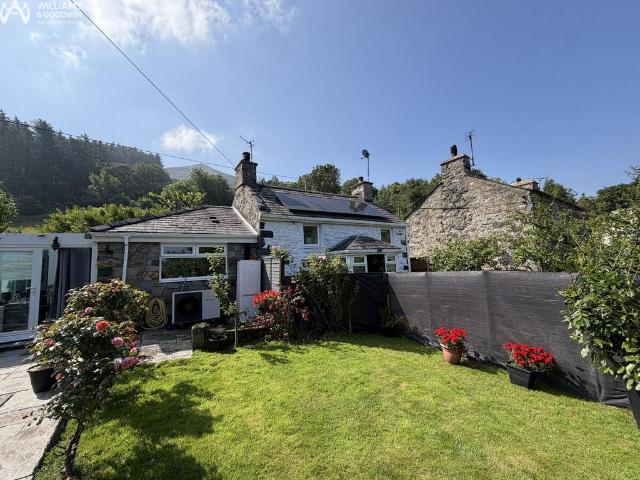 1 bedroom cottage for sale