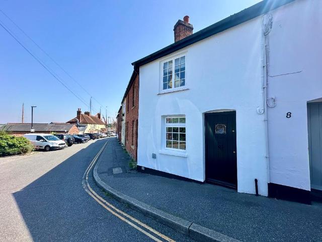 1 bedroom cottage for sale