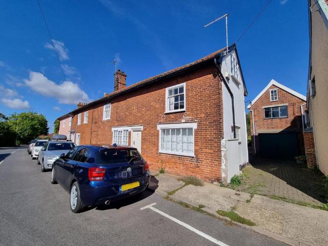 1 bedroom cottage for sale