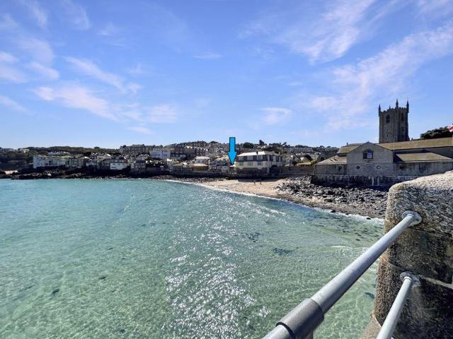 1 bedroom cottage for sale