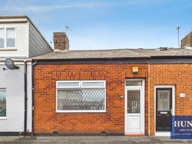 1 bedroom cottage for sale