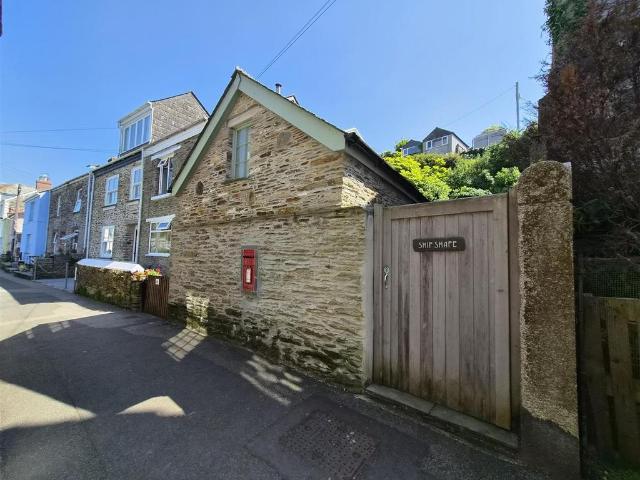 1 bedroom cottage for sale