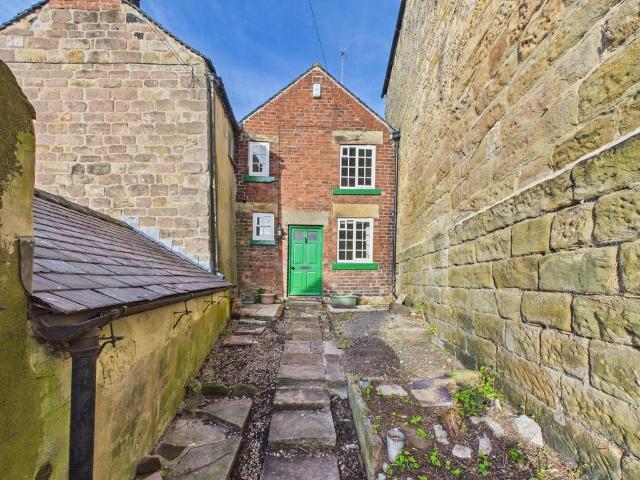 1 bedroom cottage for sale