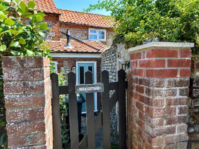 1 bedroom cottage for sale