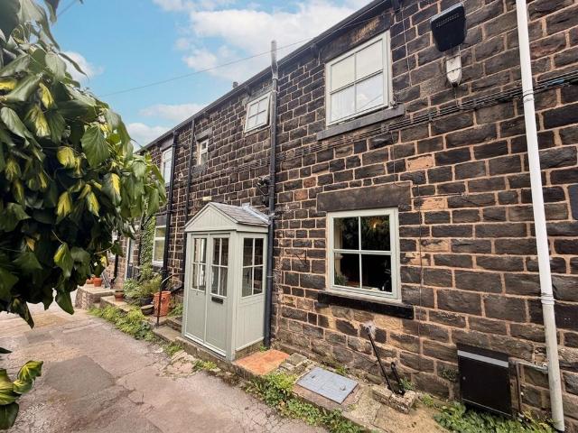 1 bedroom cottage for sale