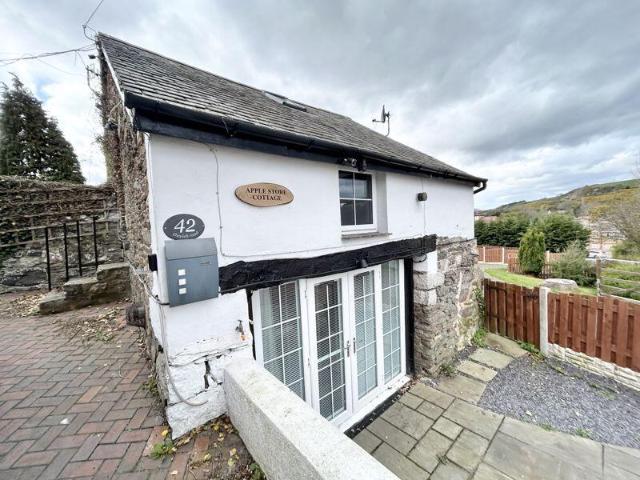 1 bedroom cottage for sale