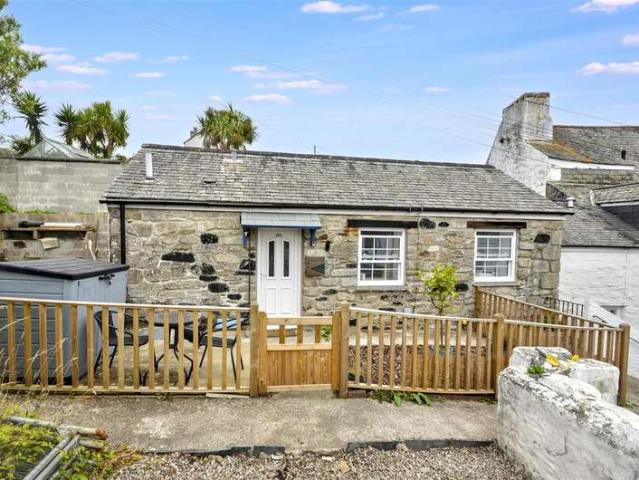 1 Bedroom Cottage House