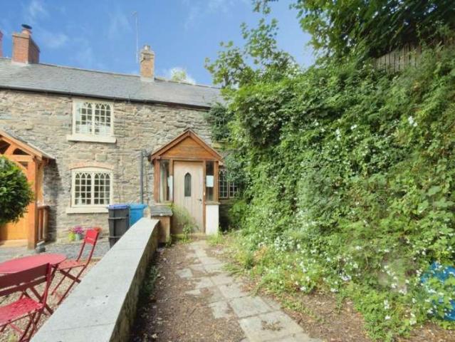 1 Bedroom Cottage House