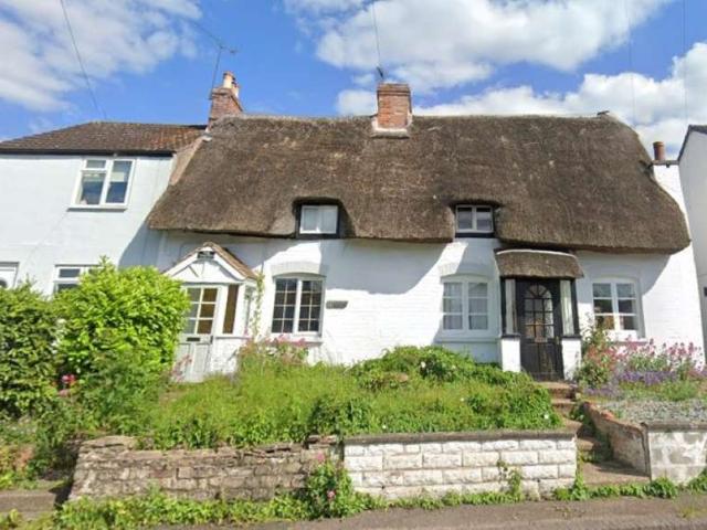 1 Bedroom Cottage House