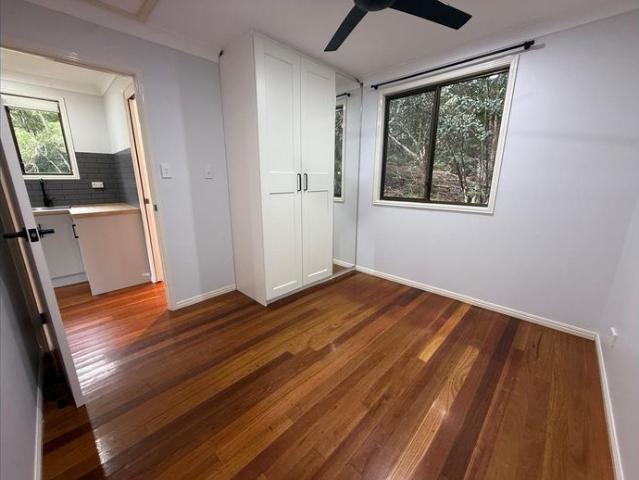 1 Bedroom Cottage in Peaceful Crabbes Creek