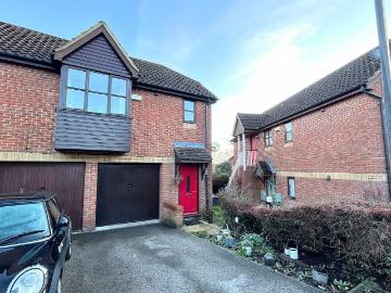 1 bedroom coach house for sale