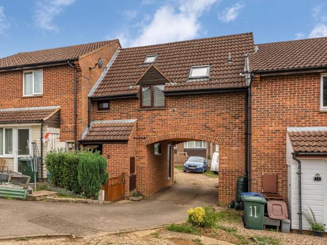 1 bedroom coach house for sale