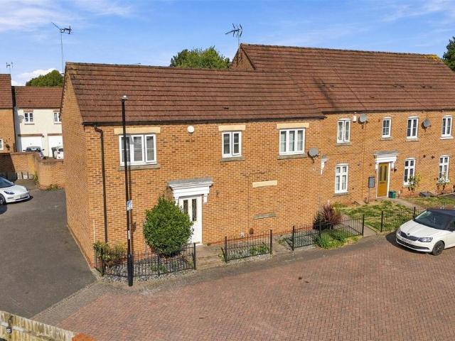 1 bedroom coach house for sale