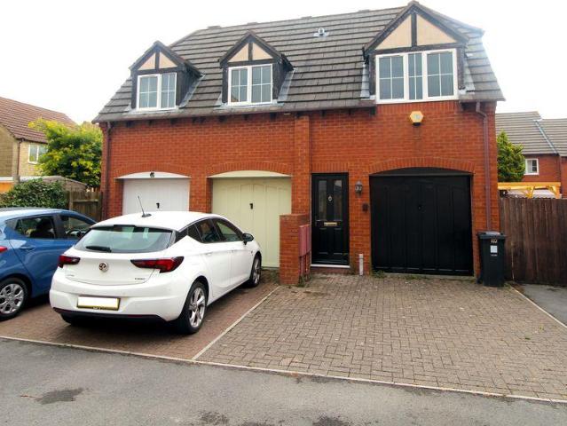 1 bedroom coach house for sale