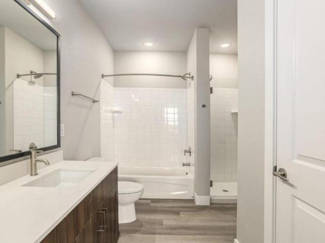 1 bedroom, Colorado Springs CO 80907 105195654