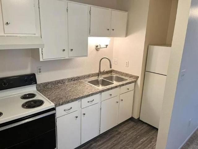 1 bedroom, Colorado Springs CO 80909 105182421