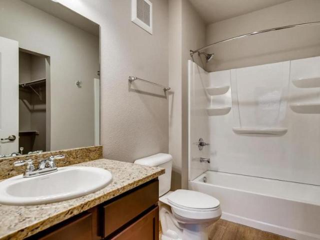 1 bedroom, Colorado Springs CO 80910 105194768