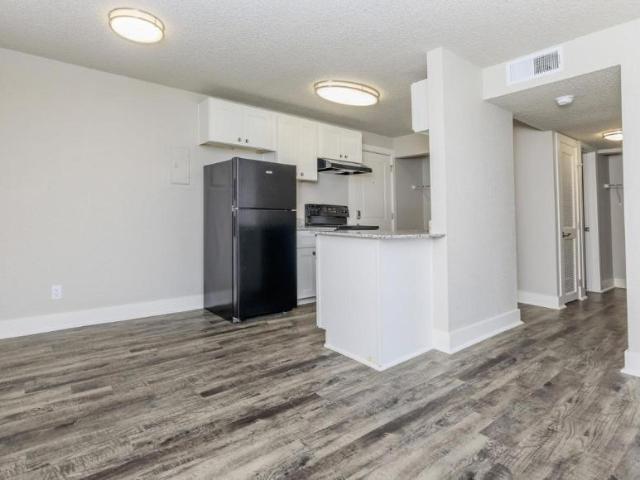 1 bedroom, Colorado Springs CO 80916 LS104815114